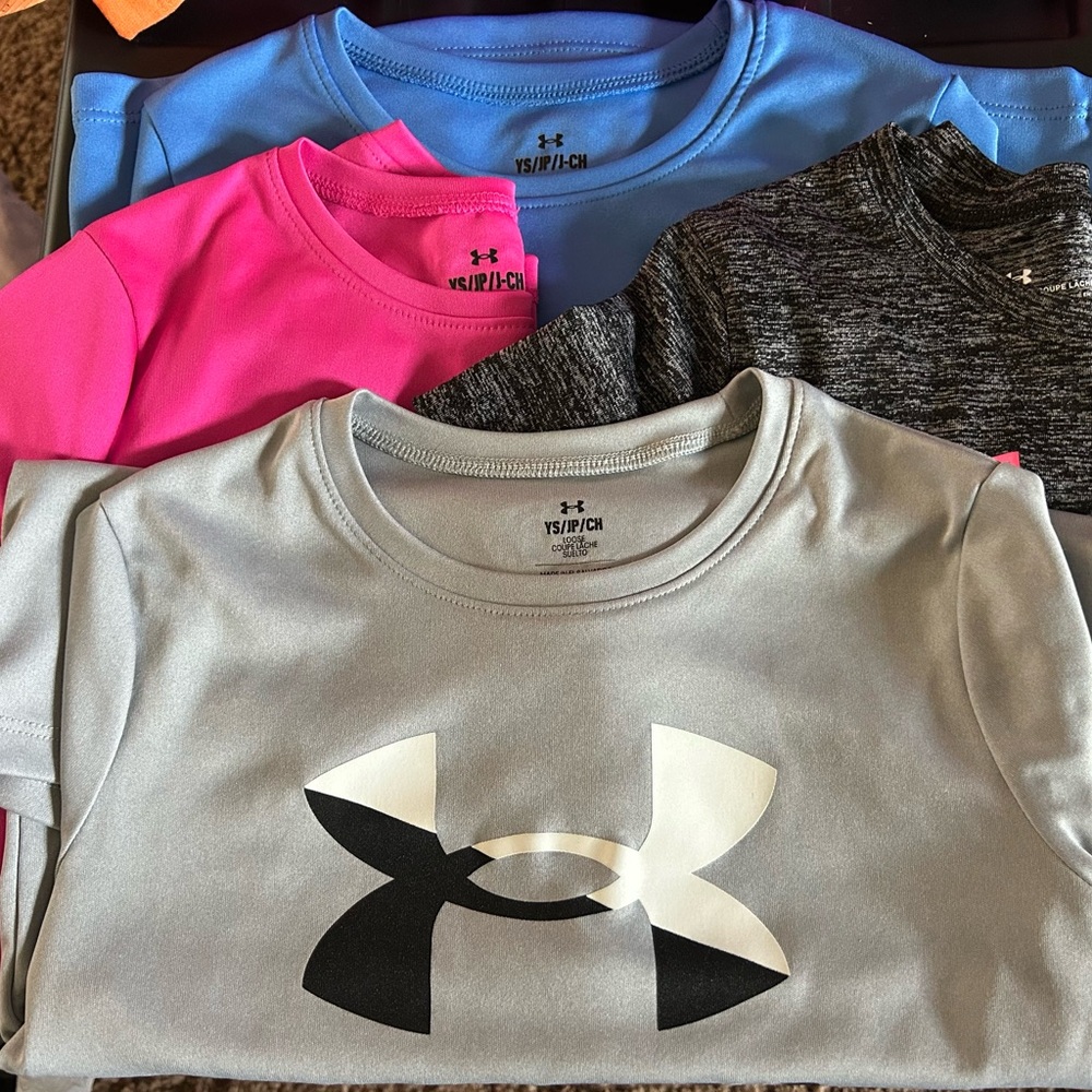 4 Under Armour Kids Short Sleeve Tees  - Gray, Pink, Blue, Black